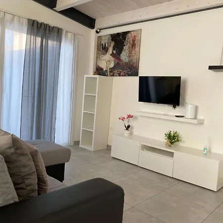 Dimora Maria Elena *